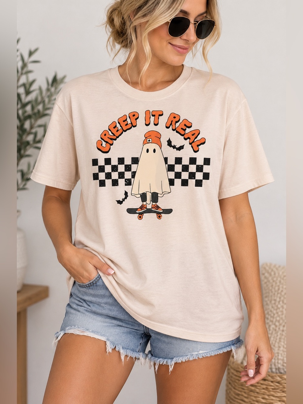 Like New! Funny & Cute “Creep It Real” Ghost Halloween Themed Shirt- Size XL